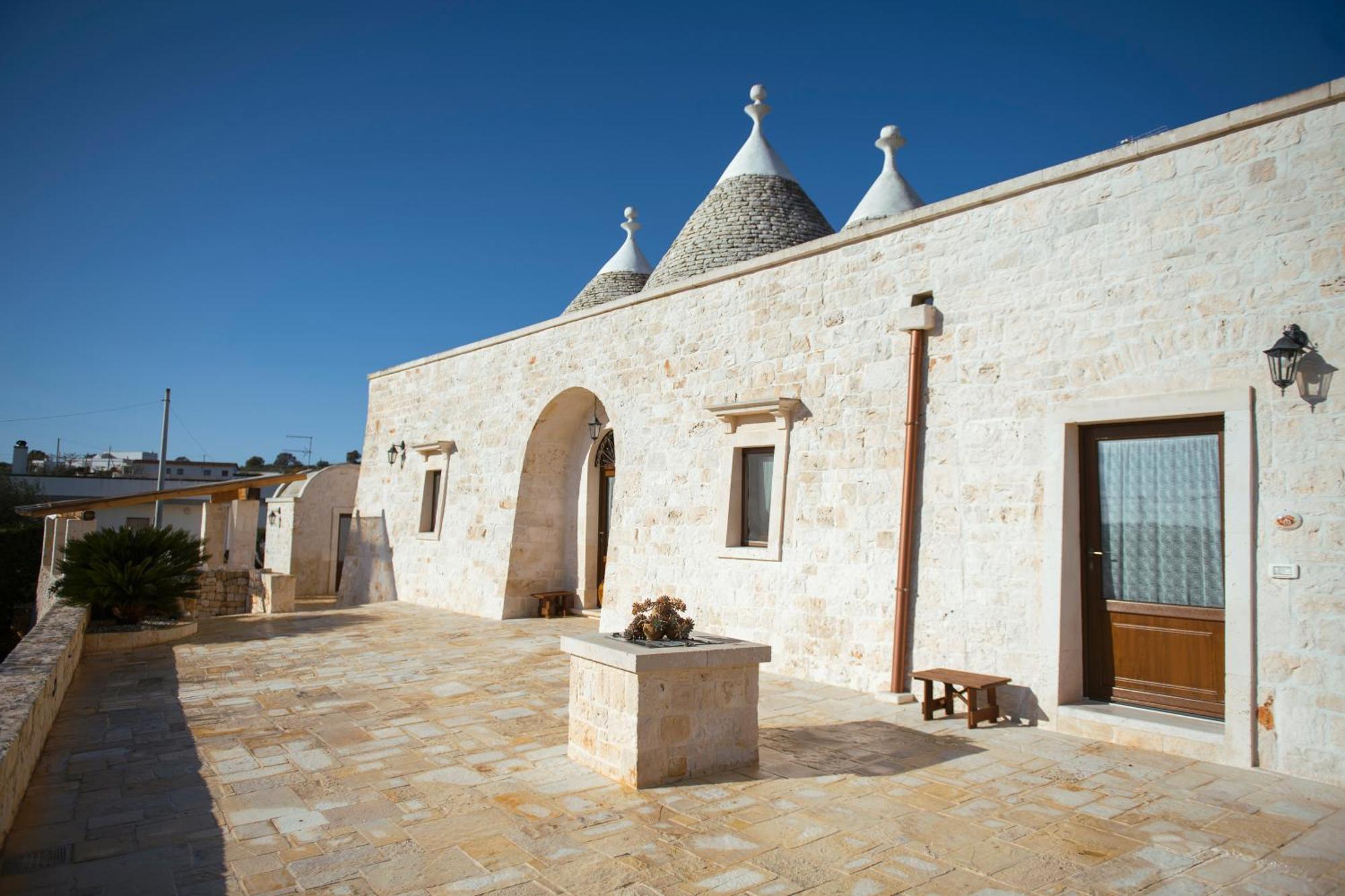 Trulli Magravi - Apparthotel Альберобелло Екстер'єр фото